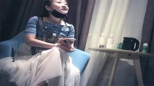 【高价偷拍实录】巨根猛男征服苗条巨乳御姐！大奶晃荡激烈抽插，高潮淫水喷涌！